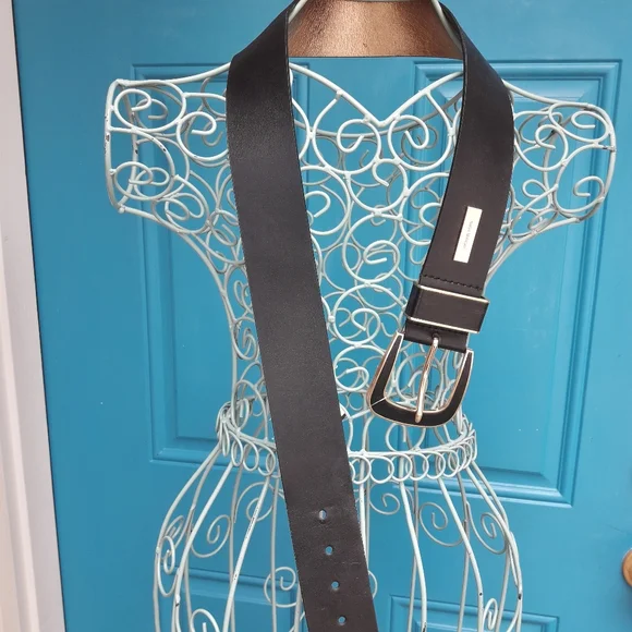 MK Genuine Leather Belt Wide Black Belt Classic Wardrobe Keeper Michael Kors - Picture 4 of 14